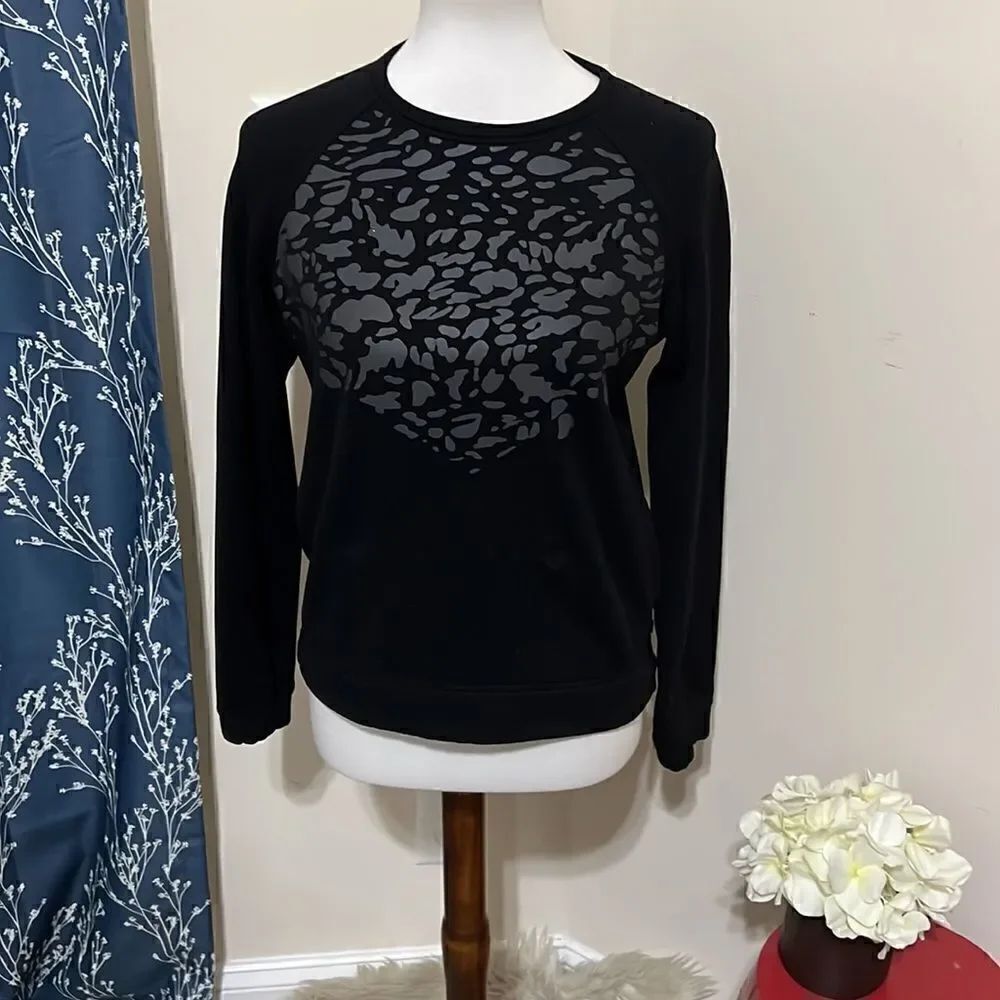 Lululemon
Snapshot Crew Reflective Crewneck Sweatshirt Black Pockets